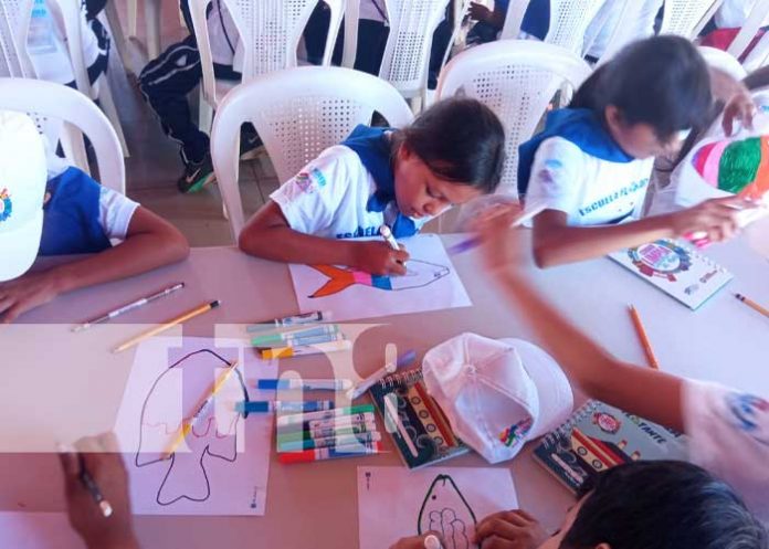 jica-man-2 Foto: Proyecto de Aulas Flotantes en Managua / TN8