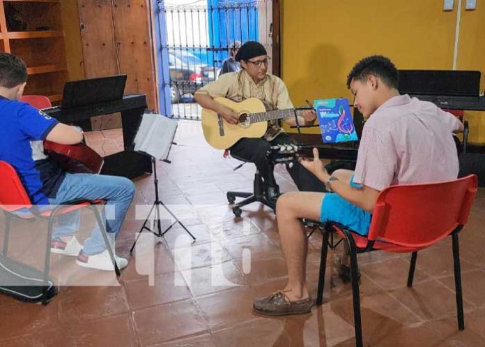 Foto: León cuenta con Escuela de Bellas Artes / TN8