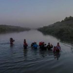 Muere un niño migrante al tratar de cruzar el Río Bravo