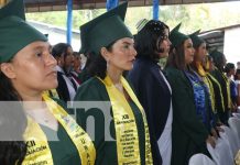 Campesinos de Waslala y Siuna se gradúan con honores en URACCAN Foto: Graduación de URACCAN con profesionales de Waslala y Siuna / TN8