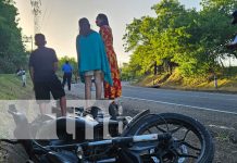 ¡Navidad en Luto! Accidente en carretera León-Poneloya cobra una vida Foto: ¡Navidad en Luto! Accidente en carretera León-Poneloya cobra una vida / TN8