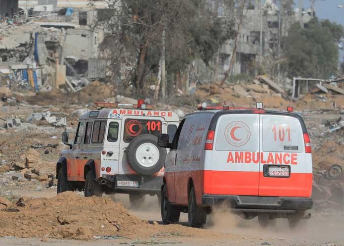 1 Foto: Palestinos huyen de Gaza /cortesía