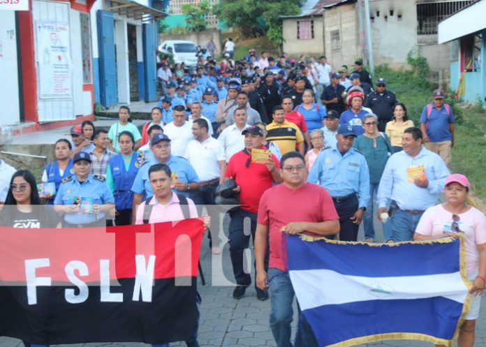 1 Siuna marcha masivamente por la Seguridad Vial: ¡Salva Tu Vida!