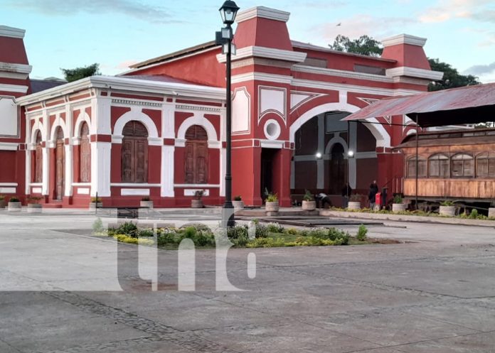 1 Remozamiento de la Estación del Ferrocarril: Un rescate histórico en Granada
