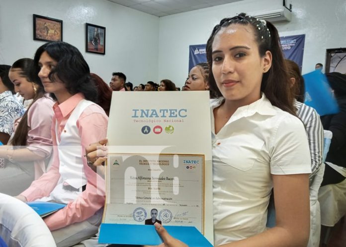 Foto: Centro Tecnológico en Bluefields gradúa a 69 nuevos técnicos generales/TN8