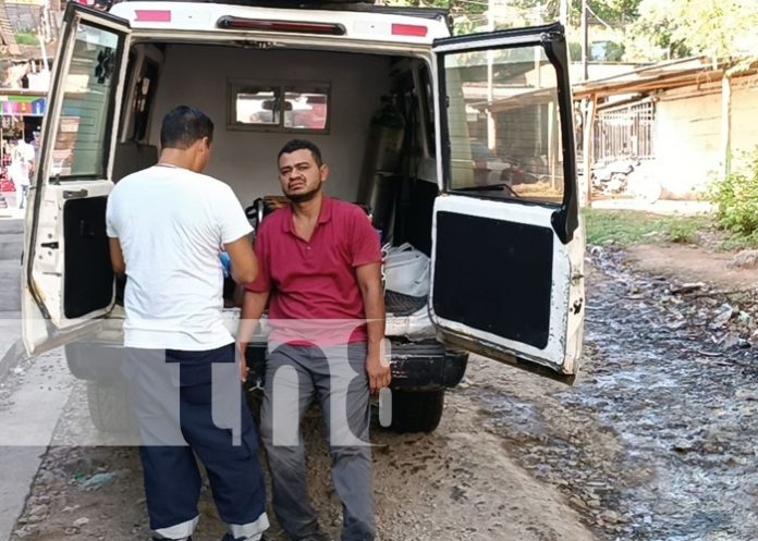 Foto: Rescatan a hombre golpeado y abandonado en cauce en la zona 7 de Juigalpa/TN8