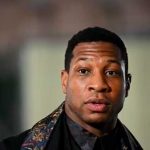 Foto: Declarado culpable de dos cargos de juicio fue declarado Jonathan Majors /Cortesía