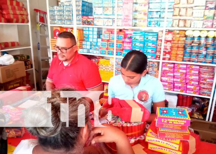 Foto: Fuerte actividad económica en mercados y puestos de pólvora de Nicaragua /Tn8