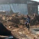 Foto: Sigue en seguimiento el incendio en la bodega Metalúrgica los Martinez /Cortesía