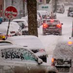 Aeropuerto y transporte paralizado por tormenta de nieve en Alemania Aeropuerto y transporte paralizado por tormenta de nieve en Alemania