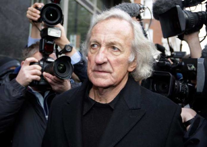 Foto: periodista australiano John Pilger /cortesía