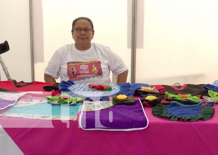 Foto: ¡Inclusión y emprendimiento! Feria de emprendimientos en Plaza Soberanía/TN8Foto: ¡Inclusión y emprendimiento! Feria de emprendimientos en Plaza Soberanía/TN8