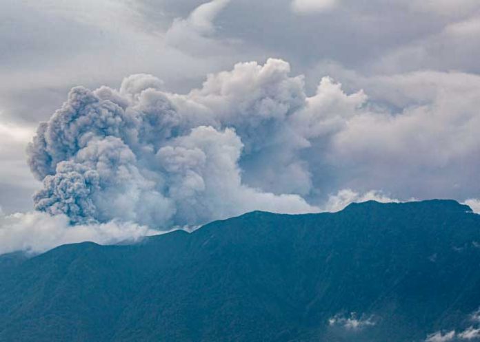 Foto: ¡Tragedia en Indonesia! 13 víctimas mortales por erupción del volcán Marapi/Cortesía