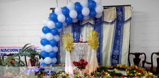 Foto: Adultos mayores honran a María /cortesía