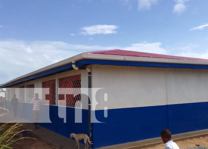 Foto: Los niños de Puerto Cabezas dejan atrás las aulas improvisadas con nueva escuela/TN8