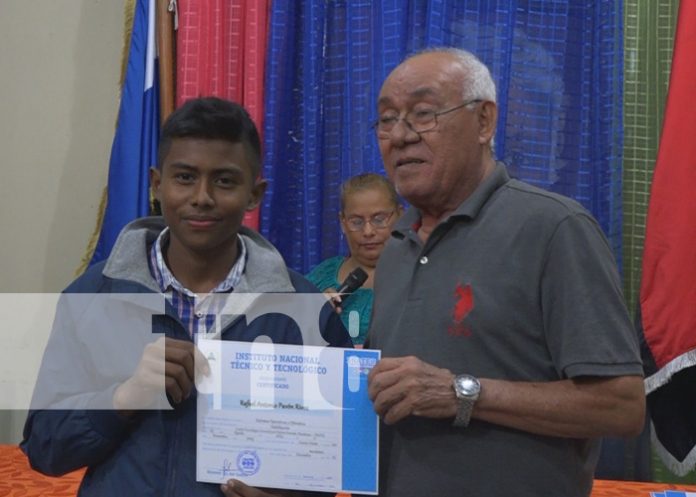 Foto: ¡Éxito en la formación! Más de 40 jóvenes certificados en Nandaime/TN8