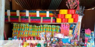 Foto: Comerciantes de pólvora con grandes expectativas de ventas para este cierre de año/Tn8