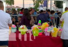 Entregan cientos de juguetes a niños y niñas en el Puerto Salvador Allende Foto: Entregan cientos de juguetes a niños y niñas en el Puerto Salvador Allende / TN8