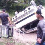Lograron salir con vida: Accidente deja dos personas lesionadas en Jinotega Lograron salir con vida: Accidente deja dos personas lesionadas en Jinotega