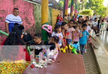 Familias de Chinandega celebran tardes navideñas Foto: Familias de Chinandega celebran tardes navideñas / TN8