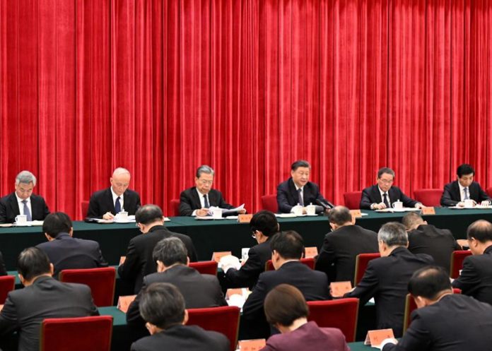 3 Partido Comunista de China conmemora el 130º aniversario del nacimiento de Mao Zedong