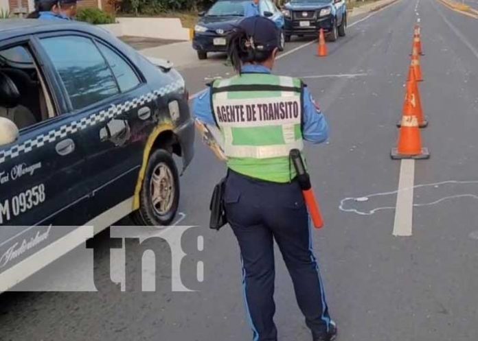 3 Foto: Hombre pierde la vida al ser arrollado en la carretera Guanacaste - Diriomo / TN8