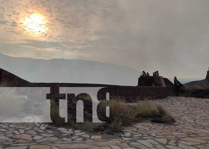 Nicaragüenses y extranjeros eligen el Volcán Masaya para unas vacaciones exitosas
