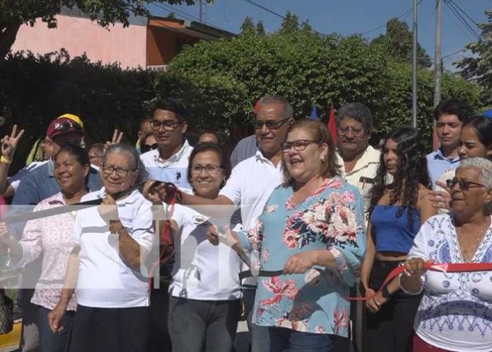3 Nueva calle de concreto hidráulico fomenta el desarrollo en Rivas
