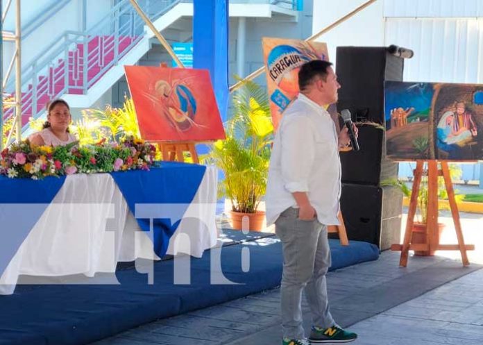 Foto: Más de 500 estudiantes fueron certificados en curso de arte y cultura / TN8