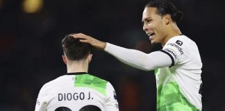 Liverpool gana y Newcastle agudiza crisis