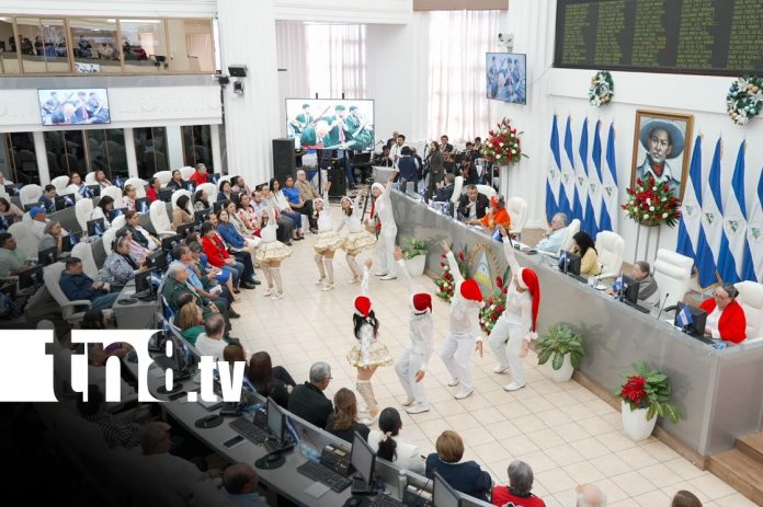 WhatsApp Image 2023-12-15 at 3.51.40 PM (1) Sesión solemne de clausura de la 39 legislatura de la Asamblea