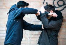 Estudiante mata a su agresor para defenderse del bullying