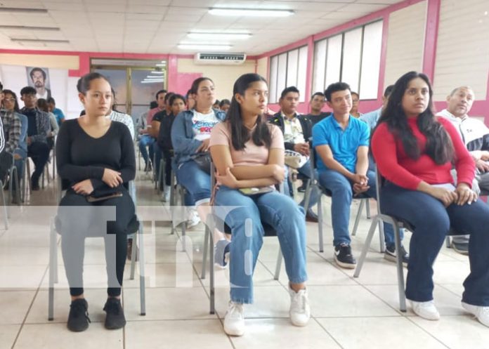 cara-vi-2 Foto: Encuentro para conocer más de la prevención del VIH SIDA en Diriamba / TN8