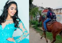 Admirable: Rechaza fiesta de 15 por comprar un caballo e ir a la escuela Quinceañera va a caballo a la escuela