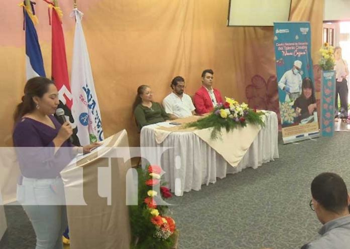 Foto: Entrega de certificaciones en el CT Nieves Cajina / TN8