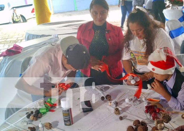 Foto: Capacitación a protagonistas en el Parque de Ferias / TN8