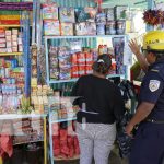 Realizan inspección en tramos de pólvora en la pista El Dorado, Managua Foto: Puesto de pólvora en El Dorado, Managua / TN8