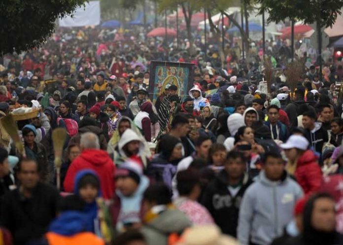 Tres peregrinos mueren atropellados en México