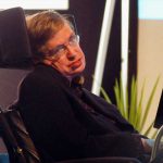 Stephen Hawking es acusado de participar en orgía con menores Foto: Stephen Hawking en problemas judiciales /cortesía