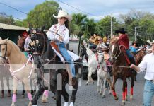 Gran desfile de caballistas inaugura el año nuevo en Somoto