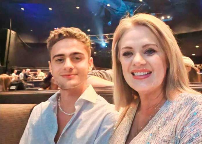 1 Erika Buenfil y su hijo, se encontraban en Japón al momento del terremoto
