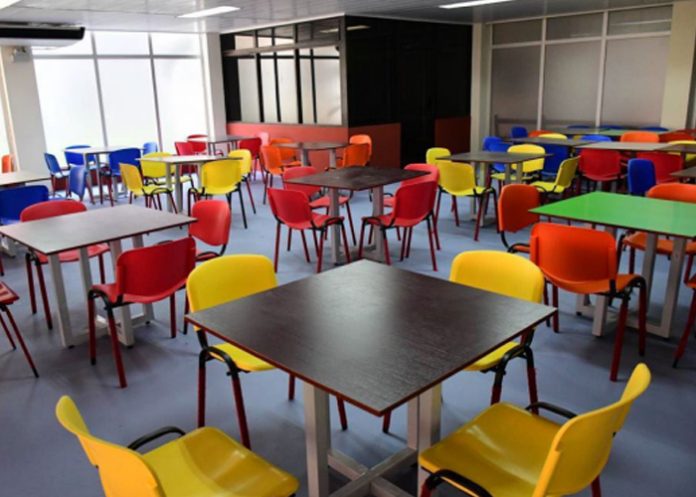 Foto: UNAN-León inaugura el Salón de Estudios Leonel Rugama/Cortesía