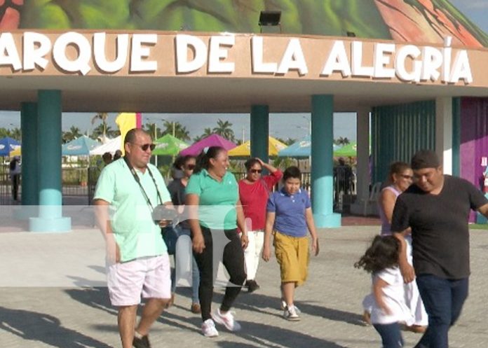 1 Foto: Parque La Alegría: Sitio donde las familias nicaragüenses disfrutan en sus fin de semana / TN8