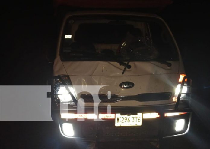 1 Motociclista pierde la vida tras chocar con vaca en San Francisco Libre, Managua