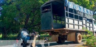 Chavalo de 26 años se estrella contra un camión en carretera a Tipitapa