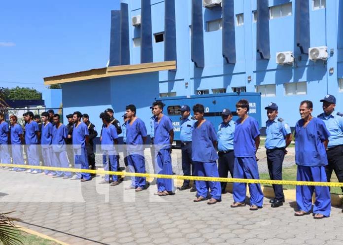 Foto: Seguridad a las familias tras el esfuerzo de la policía de Nicaragua / TN8
