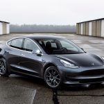 ¡Toda una majestuosidad! Captan un Tesla cruzando sin problemas una inundación Foto: ¡Toda una majestuosidad! Captan un Tesla cruzando sin problemas una inundación/Cortesía