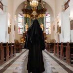 ¡De película! Monja habría sido torturada y abusada sexualmente en Colombia Monja habría sido torturada y abusada sexualmente en Colombia