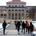 Estados Unidos: Tres estudiantes abusan de una niña con discapacidad intelectual Estados Unidos: Tres estudiantes abusan de una niña con discapacidad intelectual