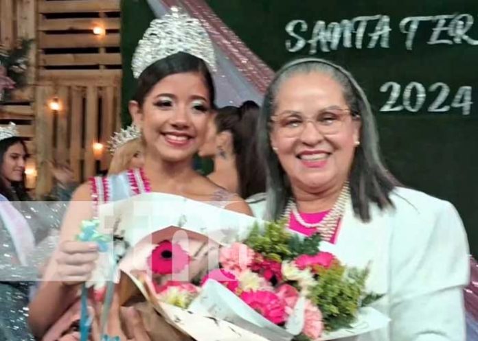 1 Foto: Santa Teresa elige a su nueva Reina de las fiestas patronales 2024/TN8
